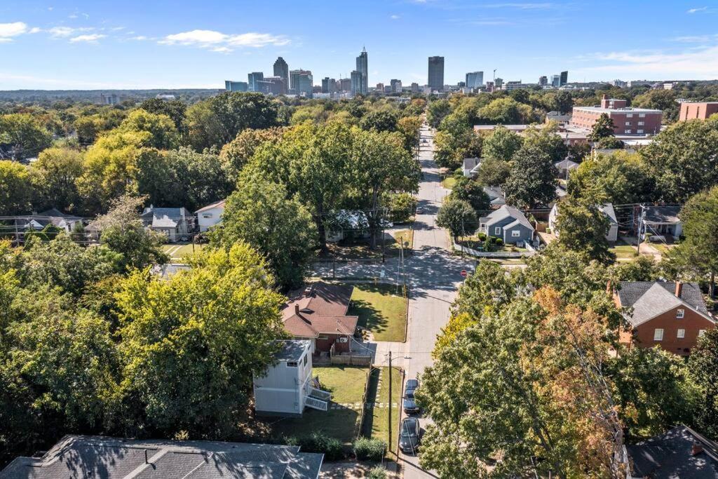 Downtown Guest House Raleigh Exterior photo